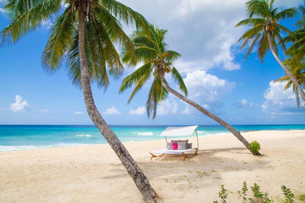 Ocean Two Resort - Breakfast Included By Ocean Hotels Saint Lawrence Gap Bagian luar foto