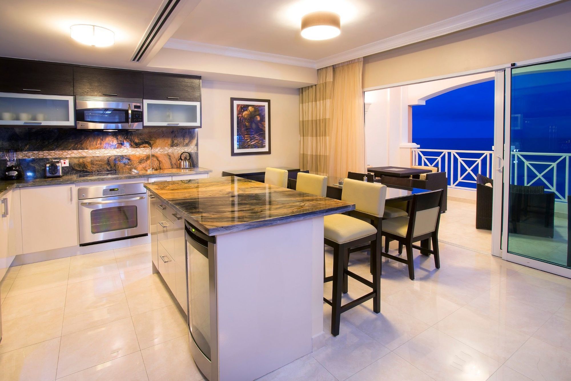 Ocean Two Resort - Breakfast Included By Ocean Hotels Saint Lawrence Gap Bagian luar foto