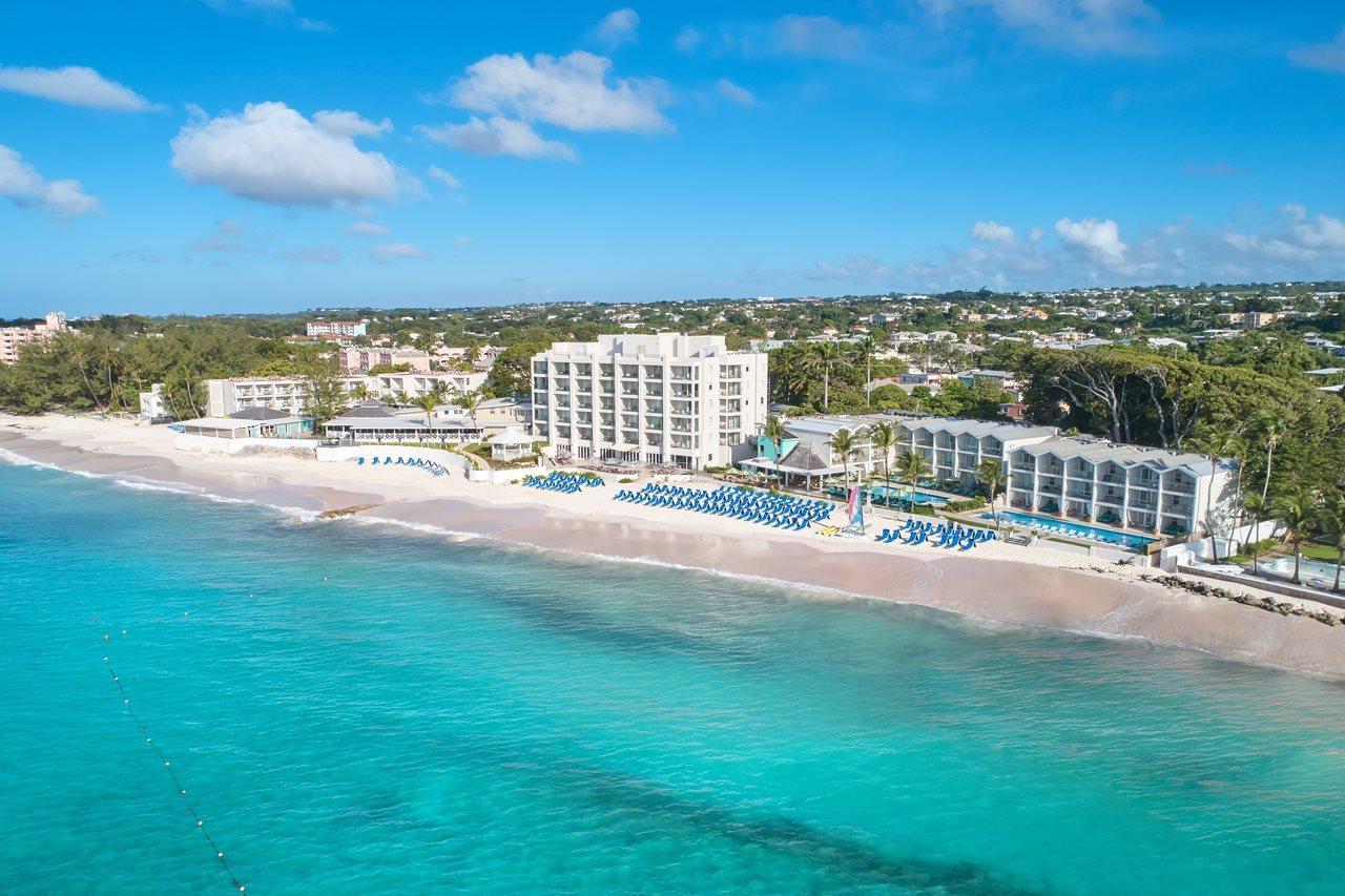 Ocean Two Resort - Breakfast Included By Ocean Hotels Saint Lawrence Gap Bagian luar foto